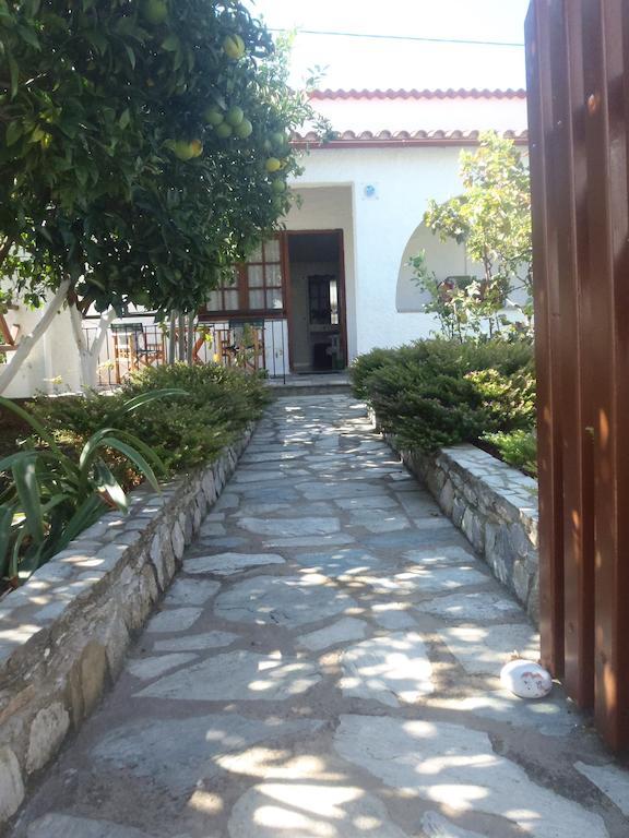 Amalia Studios Skiathos Town Exterior photo